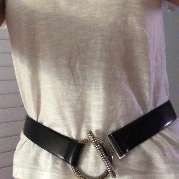 SOLD🍍FREE w/Purchase🍍Anne Klein leather belt - Picture 6 of 8